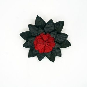 Lapel Wood Flower Pin Back